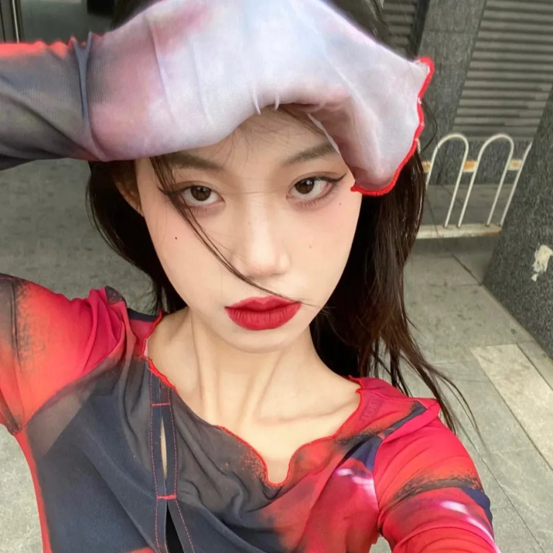 傻子女儿竟是剑仙